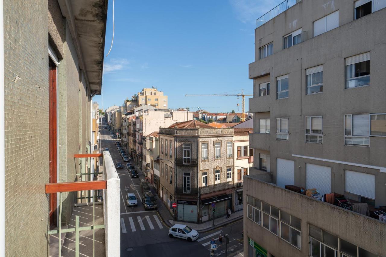 Host Wise Apartment Porto Exterior photo